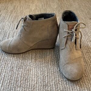 Toms Tan Suede Wedge Ankle Boots, size 9W